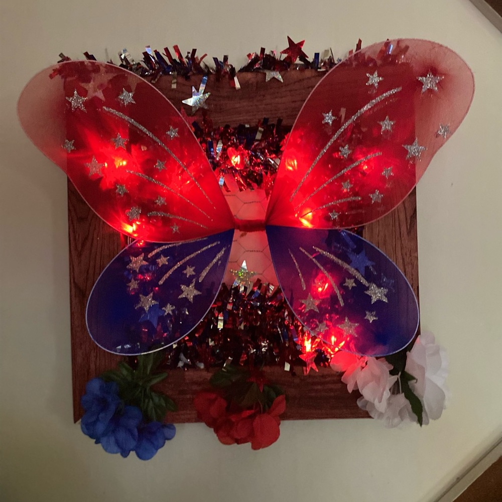 Fourth of July light up decor, light up frame
